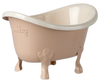 The Maileg Bathtub, Mouse - Rose is a small, light pink ceramic tub with white interior and embossed details—ideal for bathroom accessories or as a charming miniature tub for Maileg mice.